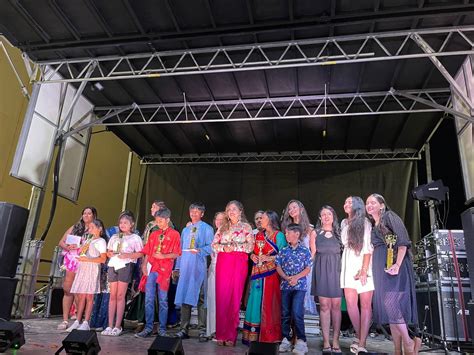 Multicultural 的图像结果