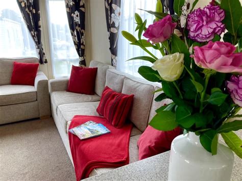 2 bdrm comfort @ Shorefield, 5* on site facilities - Houses for Rent in ...