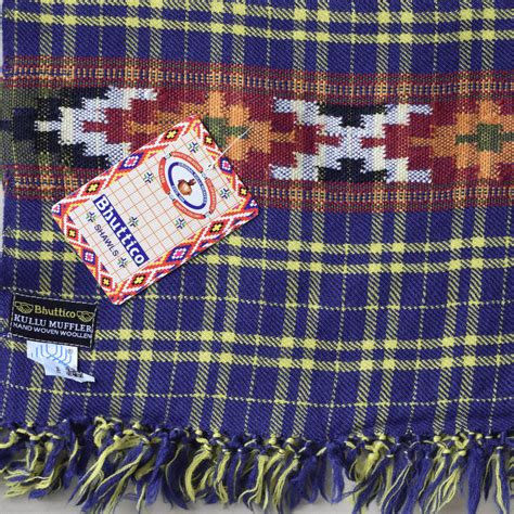 Hand Woven Pure Merino Wool Muffler – Bhuttico Shawls
