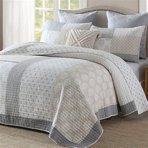 SahSahCasa King Quilt Set: 100% Cotton, Grey-White Floral Patchwork ...