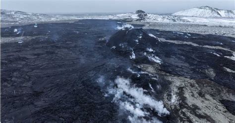 冰島小鎮再現火山裂縫 當局曝「比原先評估更危險」下撤離令：不再適合居住 | 國際 | CTWANT