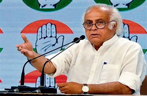 BJP ने मनमोहन सिंह को 2004 में राष्ट्रपति के अभिभाषण पर जवाब देने से ...