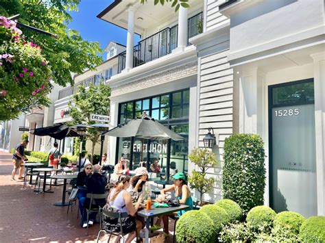 Erewhon Pacific Palisades - Review - Pacific Palisades - Los Angeles ...