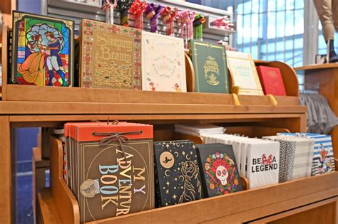 PHOTOS: A NEW Disney Store Is OPEN in Orlando Airport's Terminal C ...