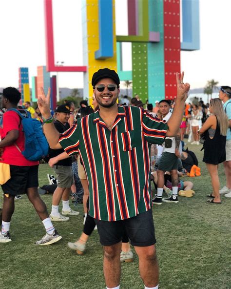 61 Best Coachella Outfits for Men