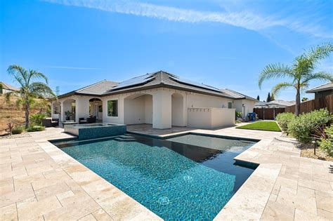 California Backyard Pool Houses Modern House With Pool Houses For