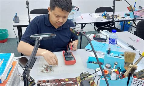 Image result for Electronics Repairs Tutorials