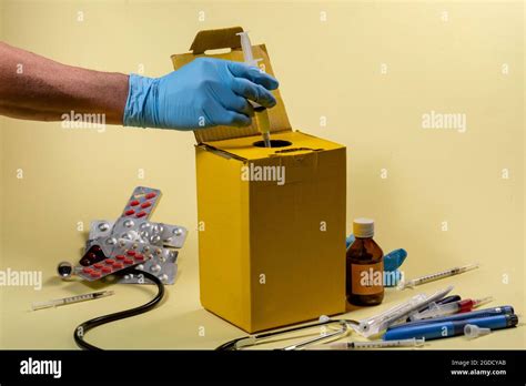 Syringe Box 的图像结果