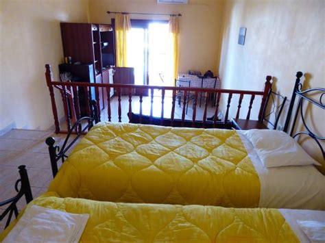 GALANOU VIEW (Fry) - Apartment Reviews, Photos, Rate Comparison ...