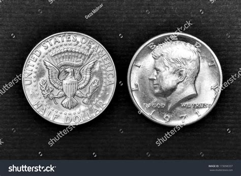 25 Half Dollar Sized Images, Stock Photos & Vectors | Shutterstock