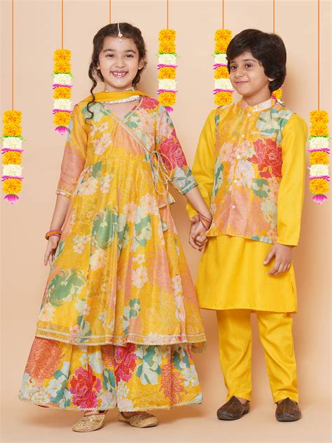 Shop Bitiya by Bhama Girls Yellow Multi Floral Angrakha Gotta Patti ...