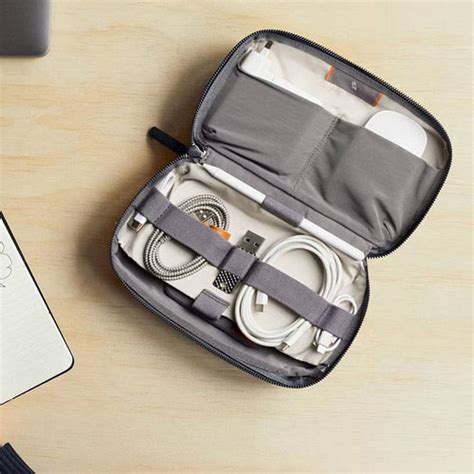 Bellroy Lite Sling Bag - Arcade Grey
