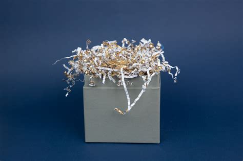 Gold Shredded Paper – The Packing Company