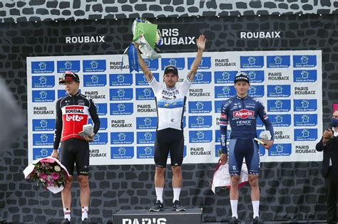 Image result for Paris-Roubaix Muddy