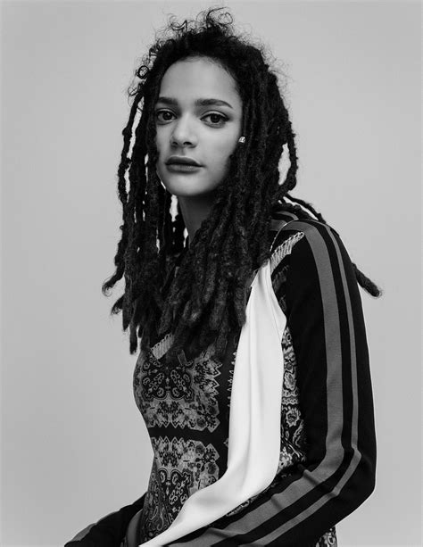 Meet Sasha Lane, the Free Spirited Star of "American Honey" | Sasha lane, Curly hair styles ...