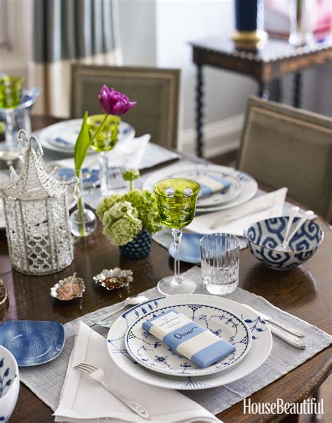 White Table Setting Ideas | Psoriasisguru.com