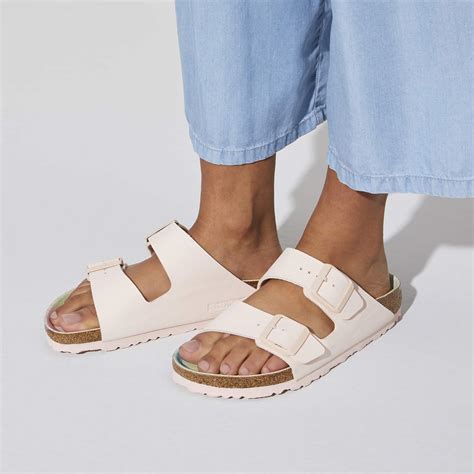 Buy Pink Arizona Vegan Birko-Flor Nubuck Online in India - BIRKENSTOCK
