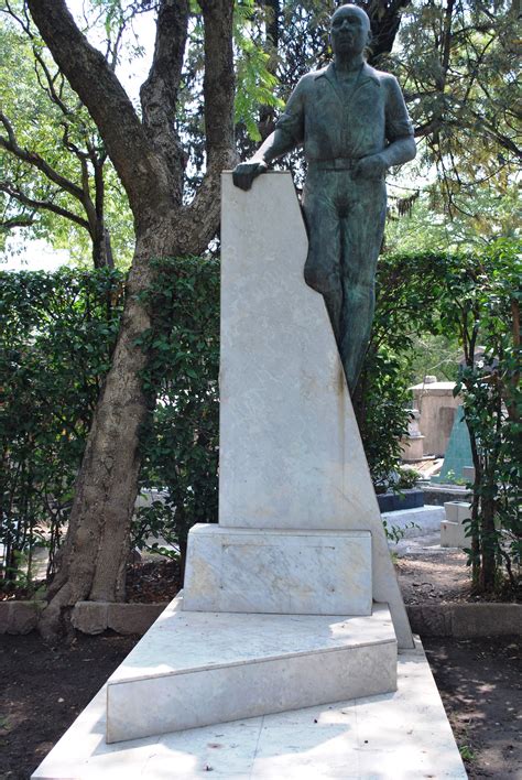 Frases de Carlos Pellicer Cámara (8 citas) | Frases de famosos