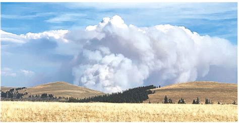 Smoke from Elk and Pack Trail fires settles over Cheyenne, parts of ...