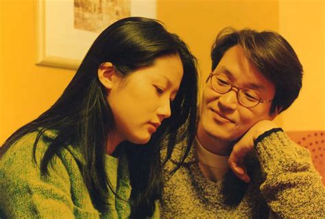 韩国伦理电影华丽的外出，一部韩国电影，女主是写歌的，男主是一个学生，是什么电影