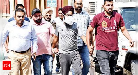 Patiala clash: Key accused Parwana, Sena 'hate preacher' among 6 held 2 ...