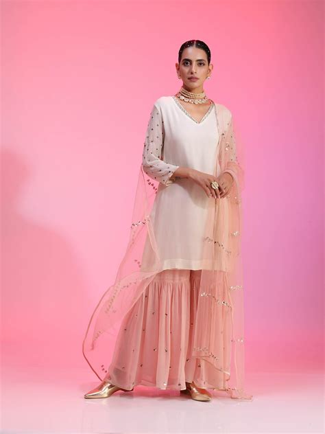 Ayesha/ip – kudi-pataka