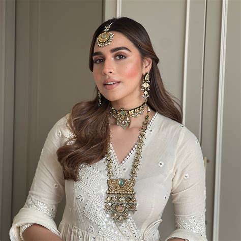 Falguni Fluorite and Rose Quartz Necklace Set - PurpleTresor – Purple ...