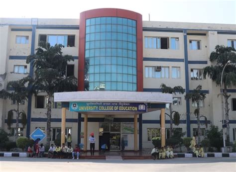 Best Private University in Punjab, India - GKU