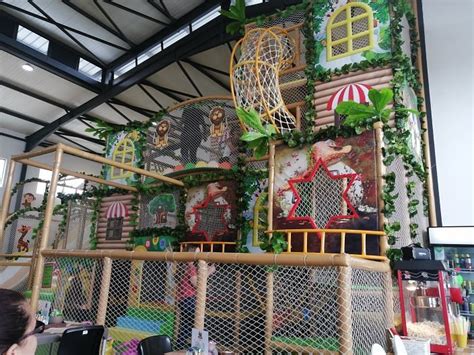 LITTLE JUNGLE INDOOR PLAYGROUND - All You Need to Know BEFORE You Go ...