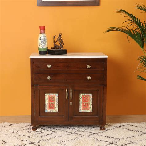 FEMA TEAK WOOD CHEST – Nilambur Furniture
