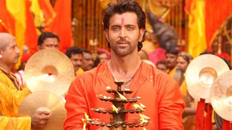 Liked Coolie No. 1? 5 remakes of classic Bollywood movies on Netflix ...