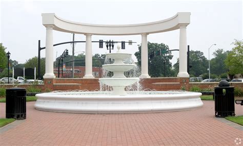 2840 Atlanta Rd, Smyrna, GA 30080 - Smyrna Market Village | LoopNet