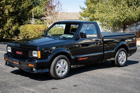 1991 GMC Syclone for sale on BaT Auctions - sold for $39,000 on May 23, 2023 (Lot #108,192 ...
