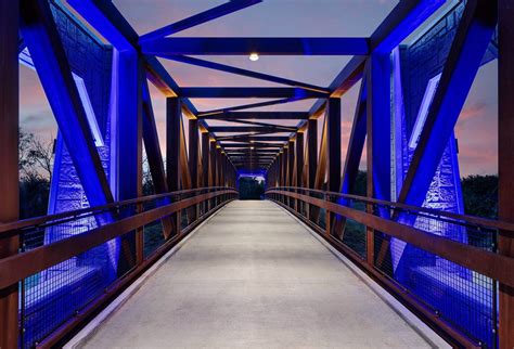 Dazzling Nights On High Trestle Trail Bridge | TouristSecrets
