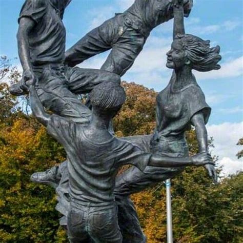 THE COMMUNITY STATUE - All You Need to Know BEFORE You Go 2026 (with ...
