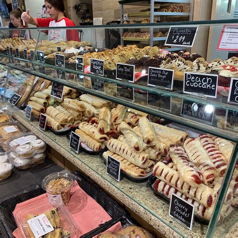 BATTLEVIEW ORCHARDS COUNTRY STORE (2026) All You Need to Know BEFORE ...