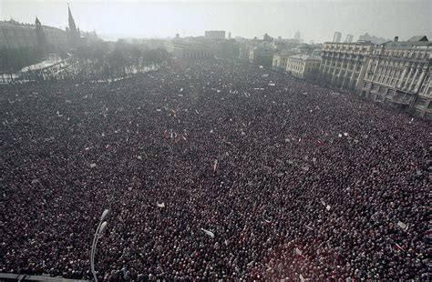 Just to give you a representation of what 500000 people look like ...