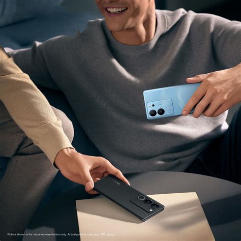 V29 and V29 Pro: Crafting Colours of India in the World of Smartphones ...