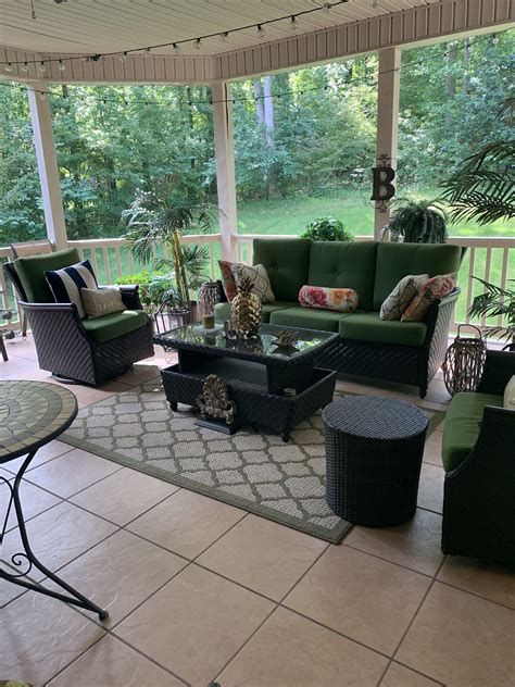 outdoor living veranda
