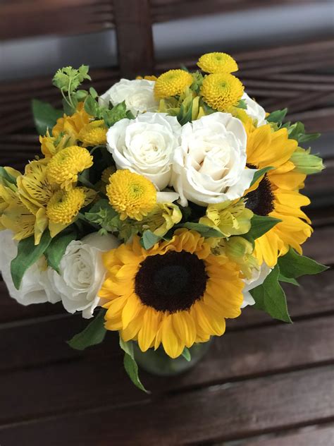 Roses And Sunflower Bouquet