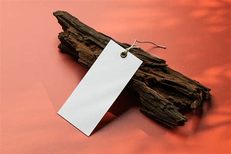 Label tag on red background mockup - Mockups Design