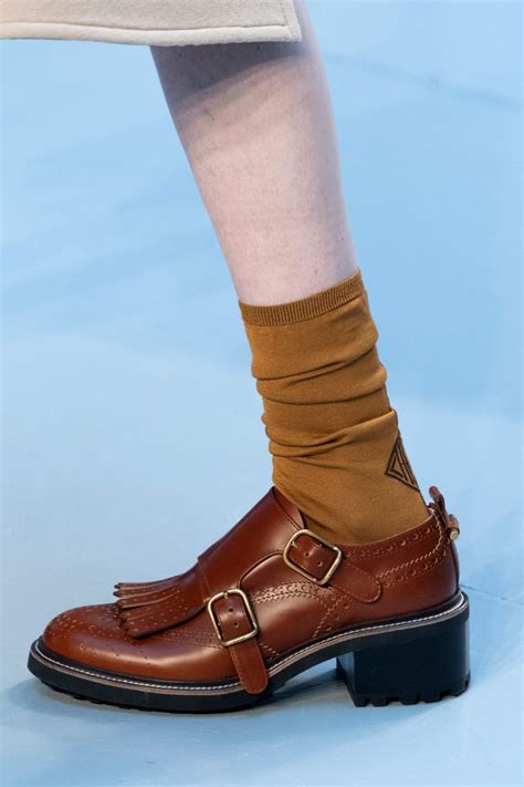 All Kinds of Shoes 的图像结果