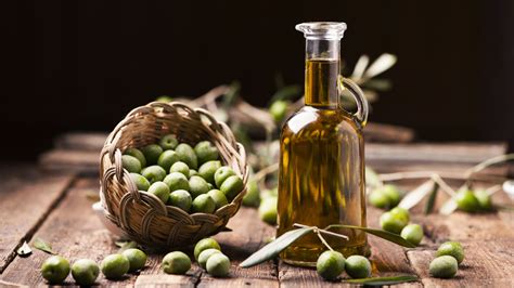 Olive Oil for Nits – Does It Really Work for Lice Removal?