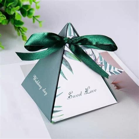 Pyramid Packaging Boxes | Custom Printed Pyramid Boxes