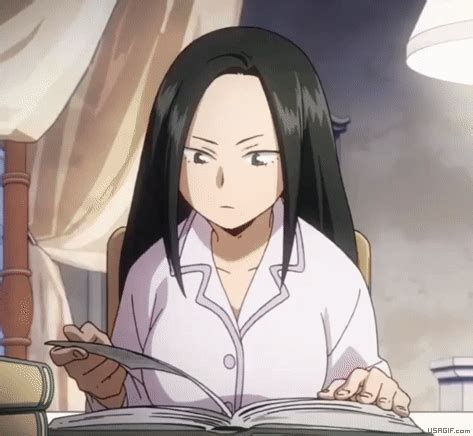 GIF-Bilder von Momo Yaoyorozu | USAGIF.com