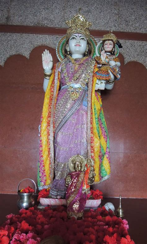 Holy Places to Visit in Nashik ~ So-Saree