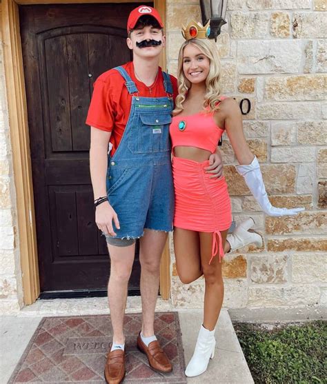 36 sexy couples halloween costumes to steal the light this year – Artofit