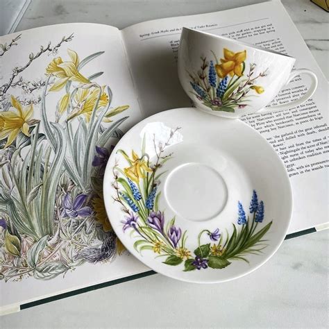 Pin von Fernanda Kelmanson auf Tazas pintadas in 2025