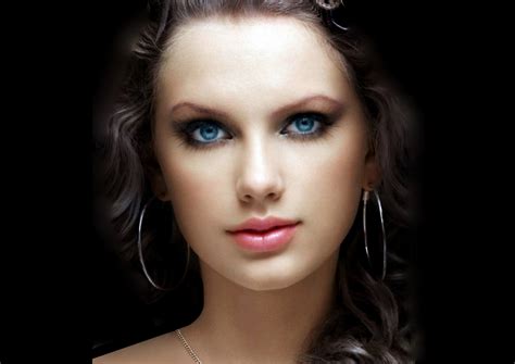 Taylor Swift Eyes Hd