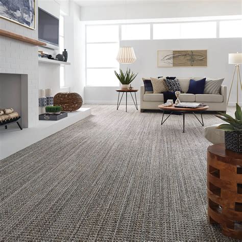 The Pros and Cons of Carpet Tiles for Residential Homes